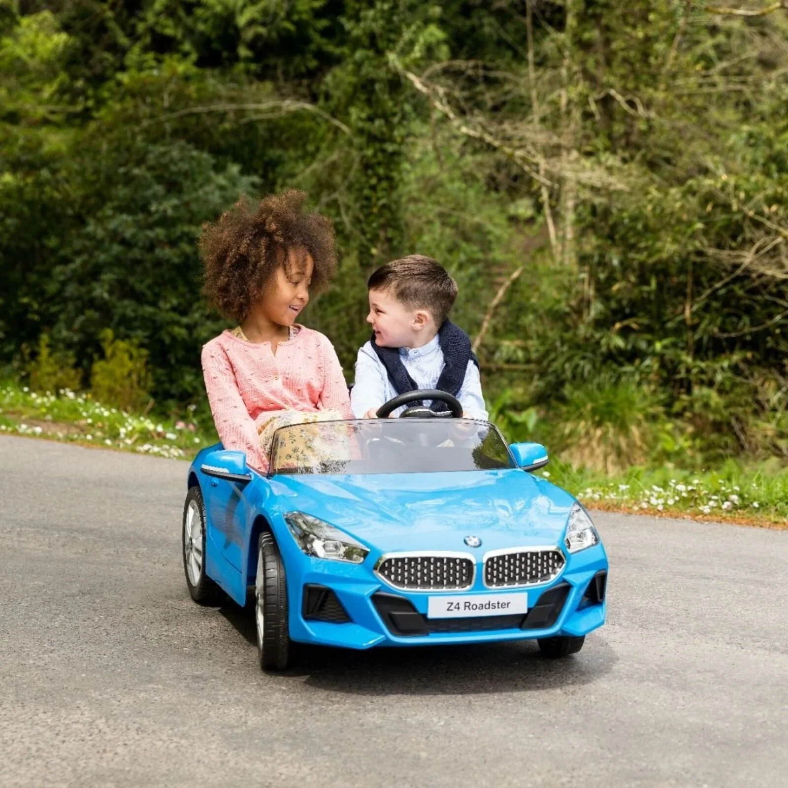 Xootz BMW Z4 12v Electric Ride-On - Blue - Image 8