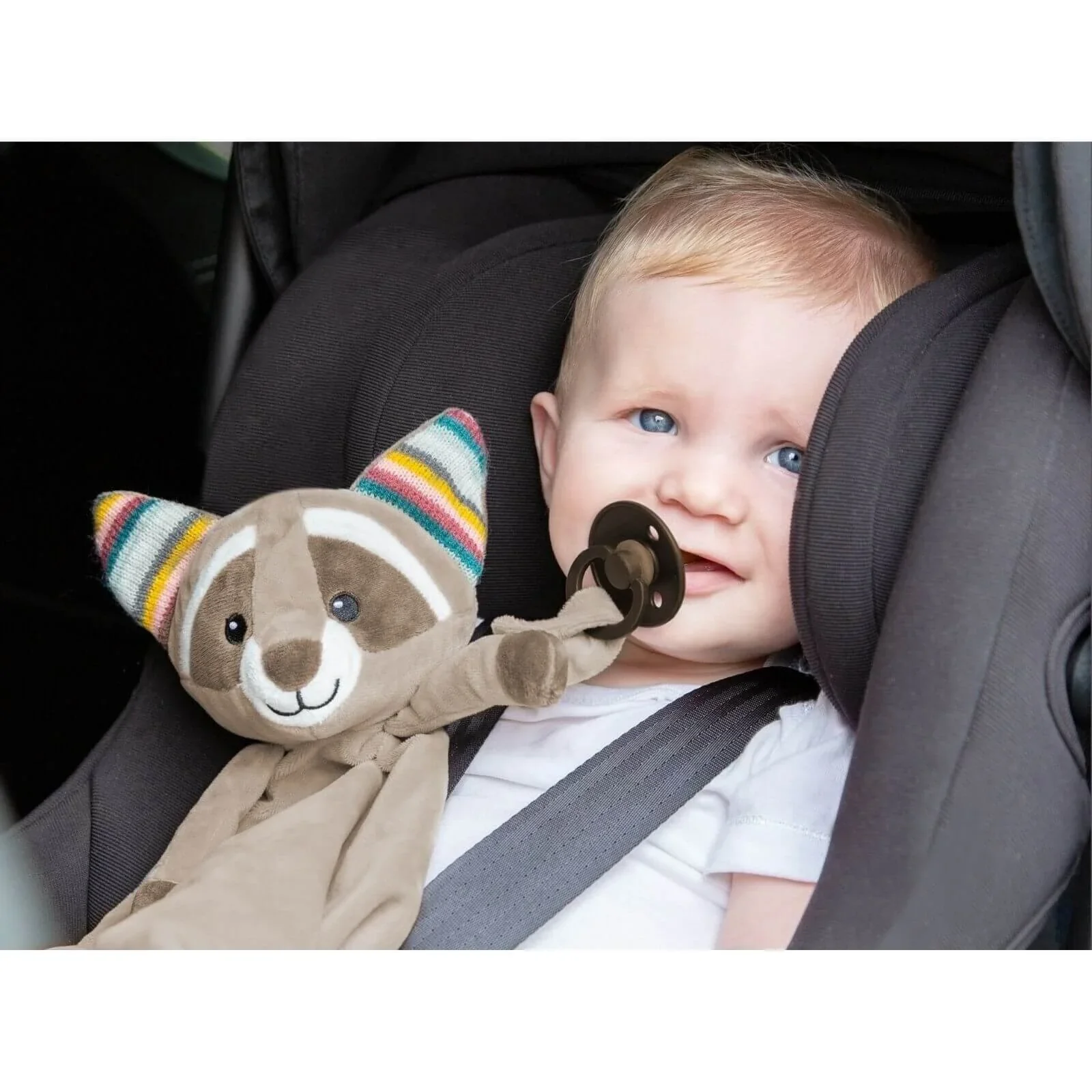 Zazu Robin The Raccoon Baby Comforter - Image 6